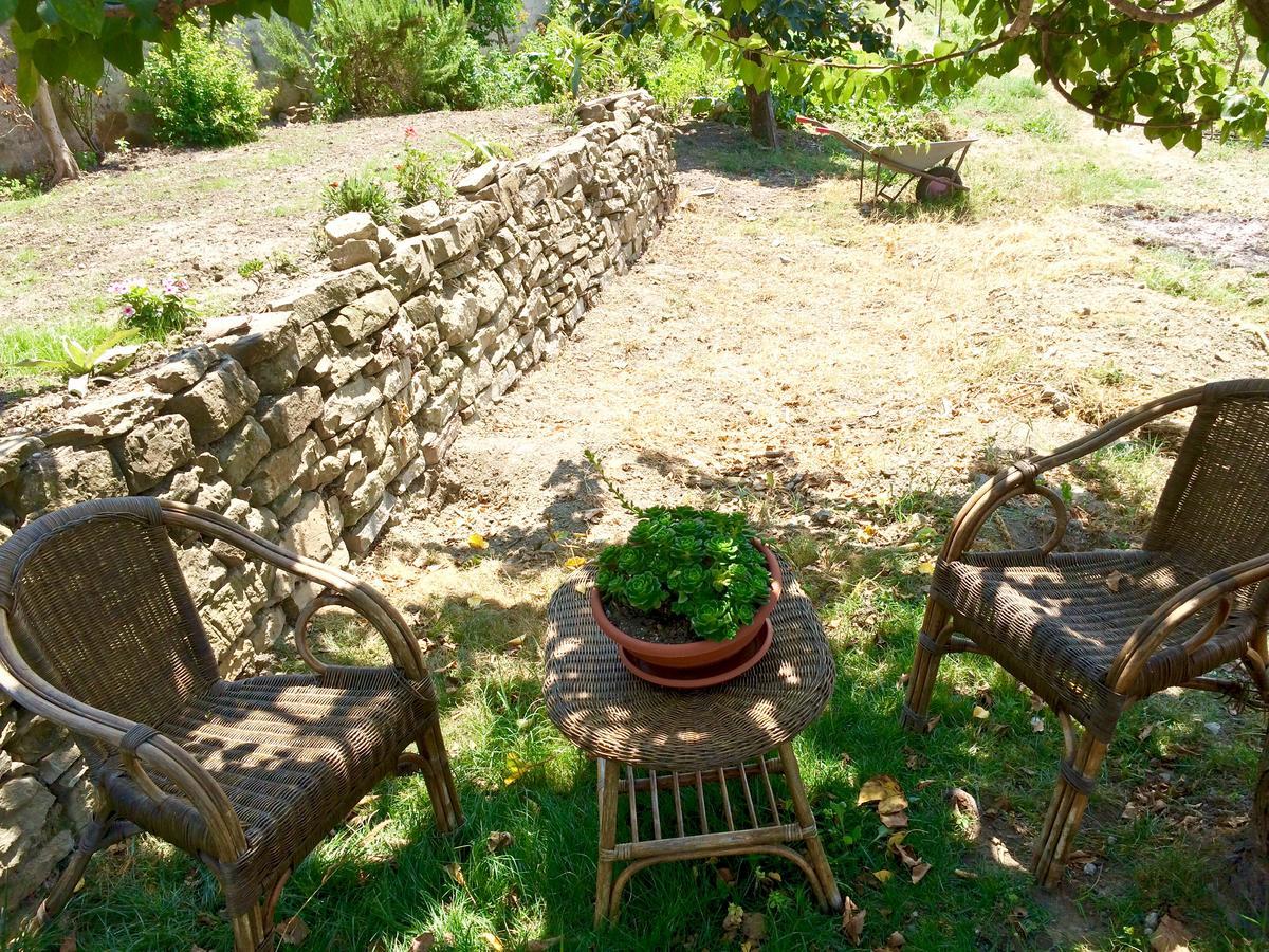 Pozzo Medievale Prignano Cilento Buitenkant foto