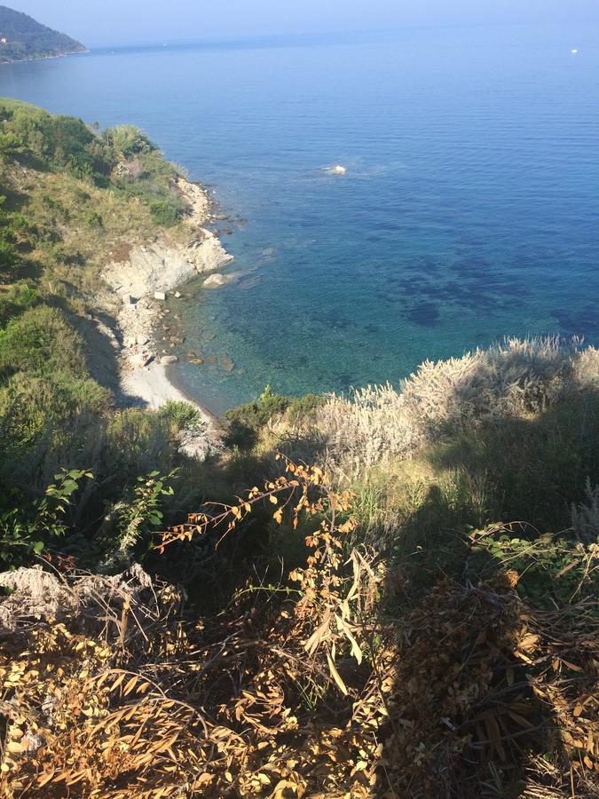 Pozzo Medievale Prignano Cilento Buitenkant foto