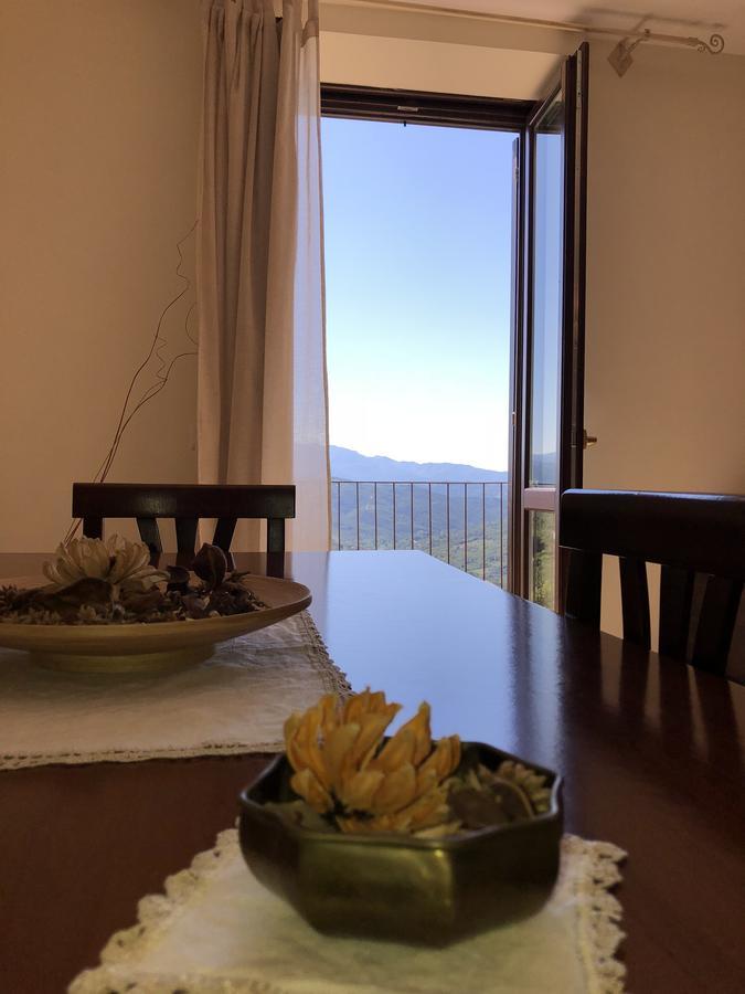 Pozzo Medievale Prignano Cilento Buitenkant foto