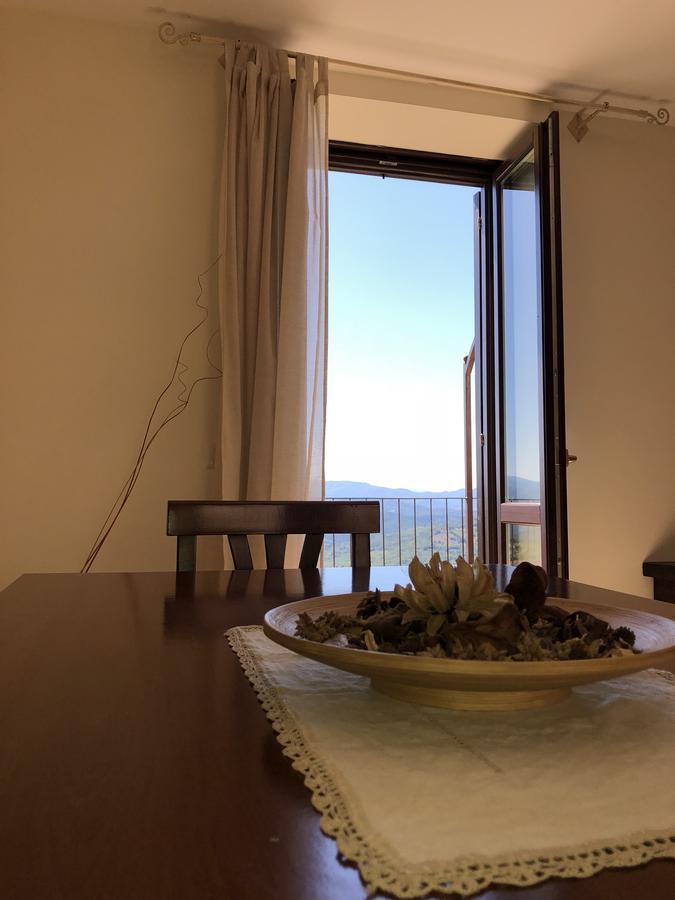 Pozzo Medievale Prignano Cilento Buitenkant foto